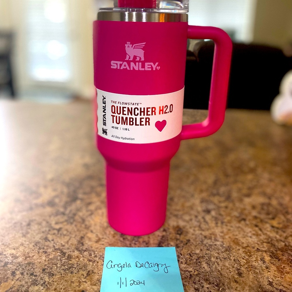 Target Exclusive Valentines Stanley 40oz 
1 Cosmo Pink
